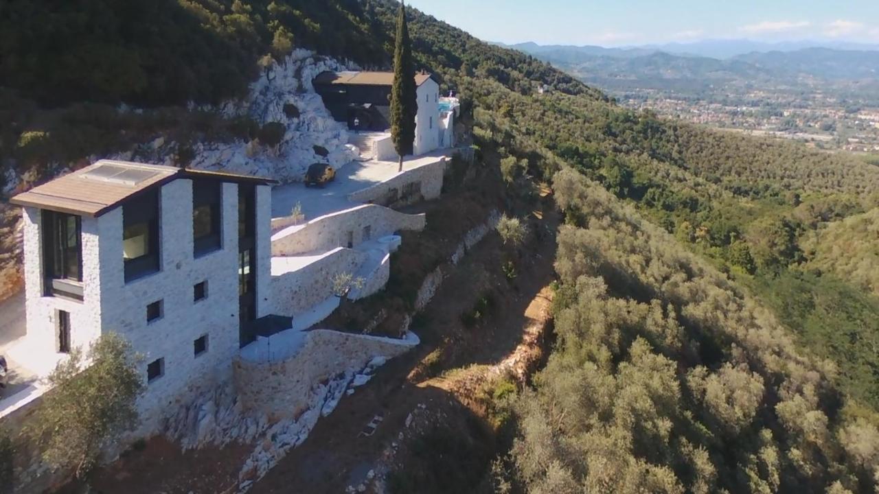 Villetta Farfallina "The Unique Property In The World With An Openable Roof" 루카 외부 사진